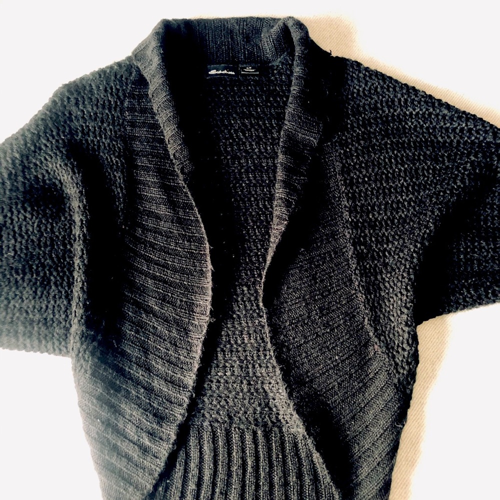 Women’s Cardigan - Picture 3 of 3